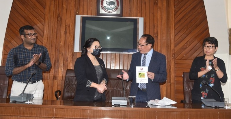 Principal Secretary, Menukhol John with others during the launching of the online portal at the Secretariat Conference Hall, Kohima on September 23. (DIPR Photo)